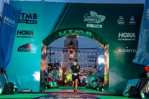 BIB: 
                            <button type="button" onclick="openModal(24863648)" class="btn btn-primary btn-sm float-right btn-popup" data-toggle="modal" data-target=".modal-high-quality">
                        <i class="fas fa-shopping-cart"></i> Add to Cart
                    </button>
                                            <button type="button" onclick="isThisMe(24863648, true)" class="btn btn-success btn-sm float-right btn-popup btn-isme hidden" data-toggle="tooltip" data-placement="bottom" title="นี่คือรูปของคุณใช่ไหม คลิกที่นี่เพื่อเอาเข้าอัลบั้ม">
                        <i class="fas fa-plus"></i> Add to album
                    </button>
                    <button type="button" onclick="isThisMe(24863648, false)" class="btn btn-warning btn-sm float-right btn-popup btn-isnotme hidden">
                        <i class="fas fa-ban"></i> Remove from album
                    </button>